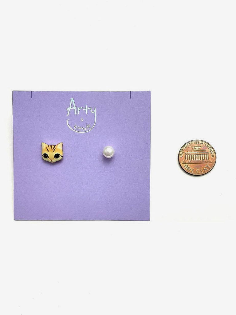 Artynkitsch - Cat & Pearl Mismatched Studs-Artynkitsch-treehaus