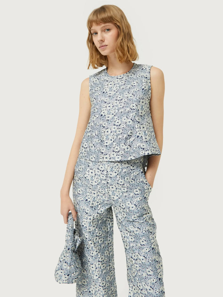 Compañia Fantasica - Floral Jacquard Top - Blue & White-Compañia Fantasica-treehaus