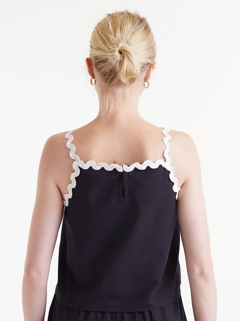 Compañia Fantasica - Top with Rick-Rack Detail - Black-Compañia Fantasica-treehaus