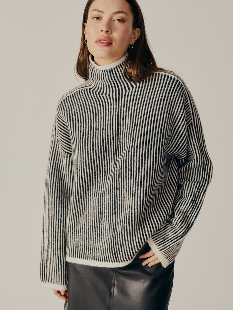 Deluc - Genarium Turtleneck Sweater - Black/Cream-Deluc-treehaus