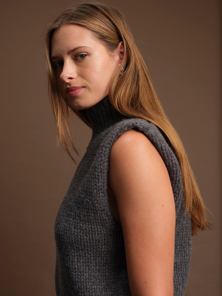 Deluc - George Turtleneck Vest - Dark Grey-Deluc-treehaus