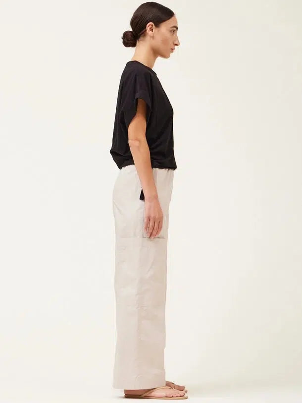 Grade & Gather - Side Scrunch Tee - Black-Grade & Gather-treehaus