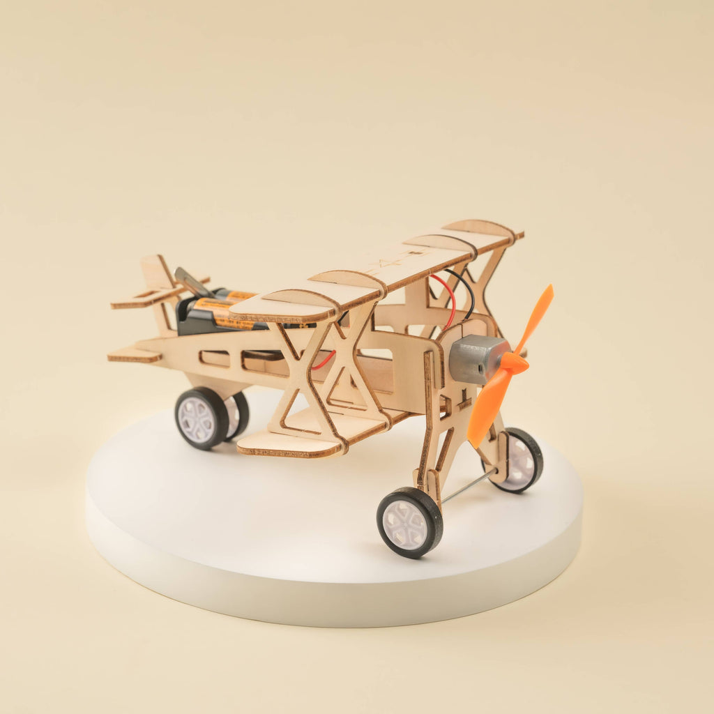 Kitsville - Propeller Plane DIY Kit-Kitsville (Alicorn Inc.)-treehaus
