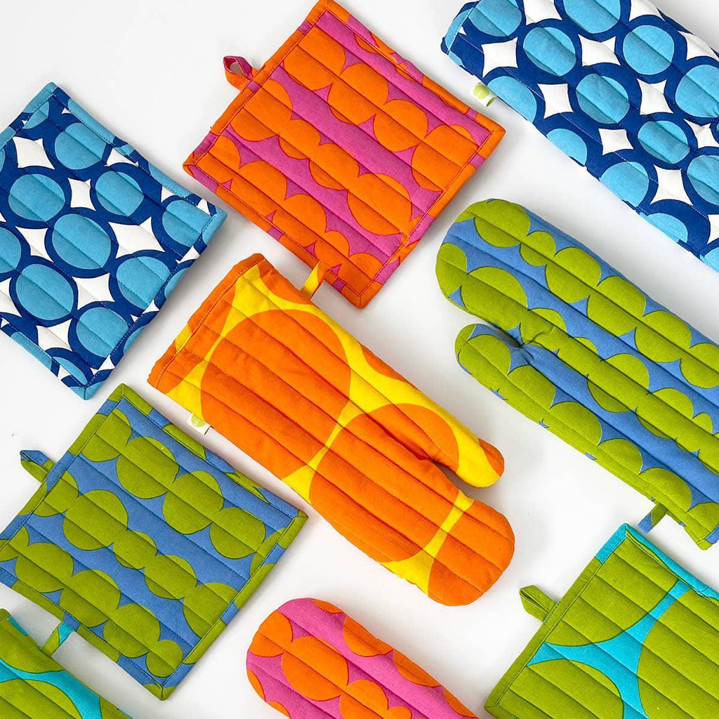 See Design - Oven Mitt & Potholder Set - Egg - Blue/Blue-See Design-treehaus