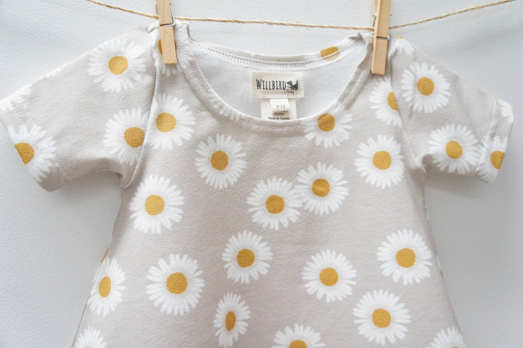 Willbirdbaby - Chickadee Swing Dress - Daisies-Willbirdbaby-treehaus